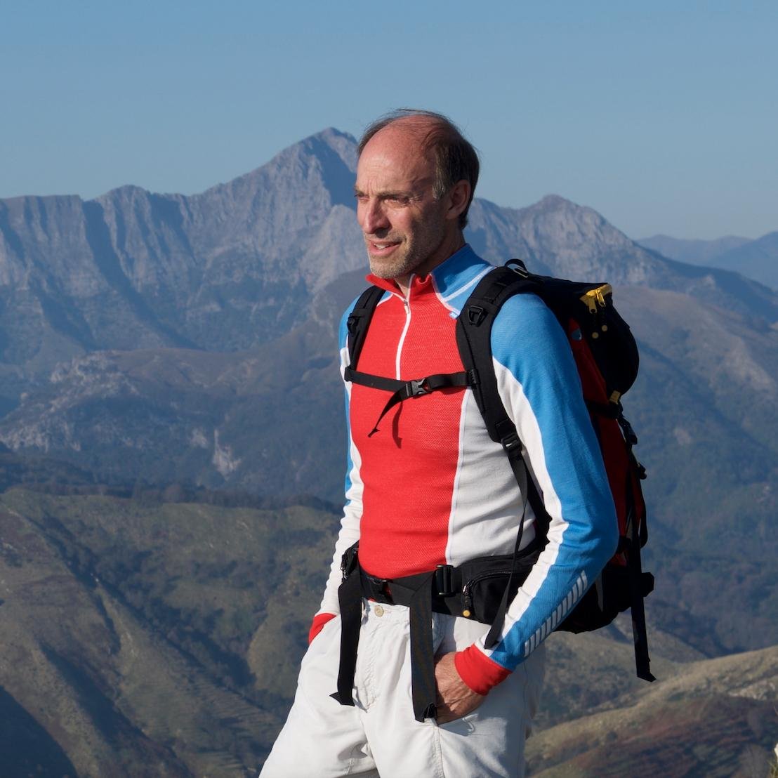 Sono un amante della Natura e più specificatamente della Montagna. Mi piacciono gli sport come l'Alpinismo, l'Escursionismo e lo Sci-Alpinismo.