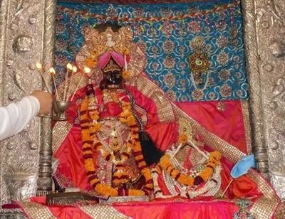 jai gopal jagat mein mangal.