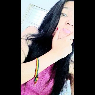' Sorte do meu sorriso ter você como motivo #Déé ❤