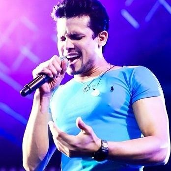 meu amor  por você @IsraelNovaes vai ao infinito e além   ♬ Seu talento me inspira  ♥  fã do sorriso mais lindo do mundo ♥