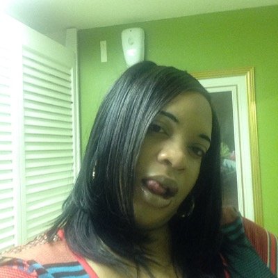 Paper chasin'  Separated from the fake while keepin' it real!!! What up tweeps? #Let'sDrink2Dat