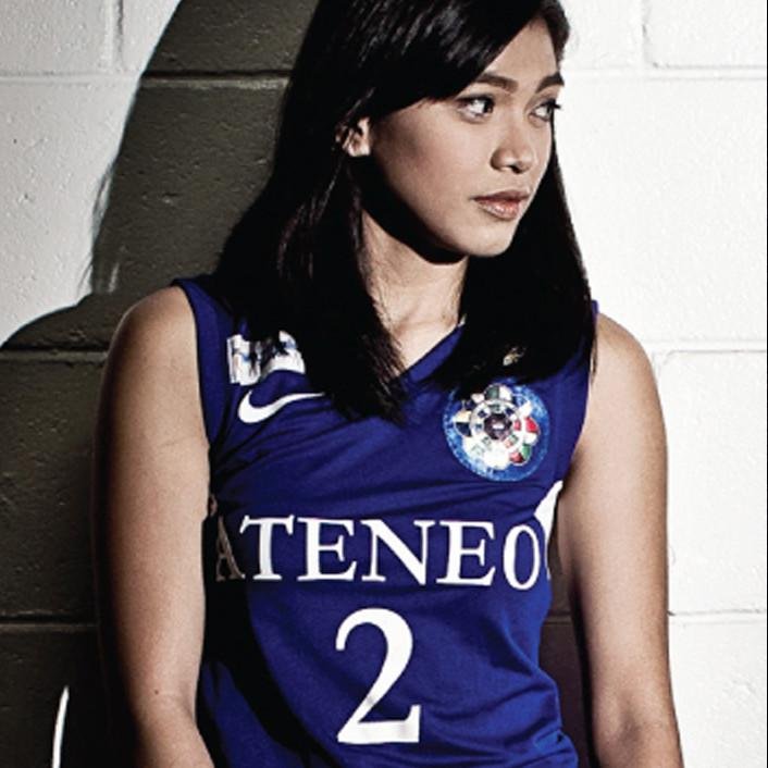 nicoleroseapoli's profile picture. 