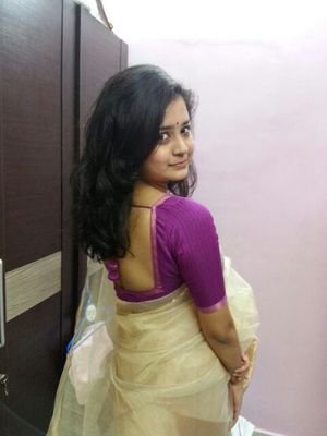 ritwika_m's profile picture. 