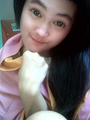 ChendyCantika's profile picture. 