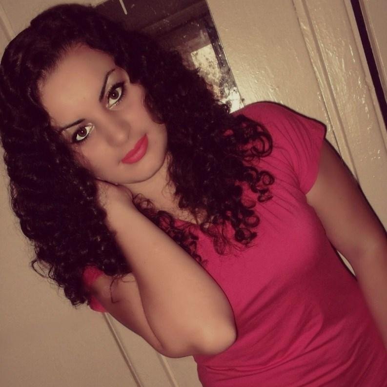 Hey! Ich freue mich über neue Kontakte. Schriebt mir bitte auf http://t.co/Wre52dLmol  Mein Name ist dort barbi_nuala!