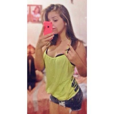 Apenda a ir embora da vida das pessoas, que elas irão a te dar valor