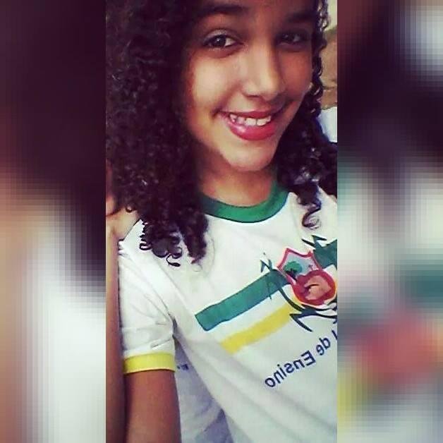 Emy_Mylli's profile picture. Vaii ser feliz menina :3