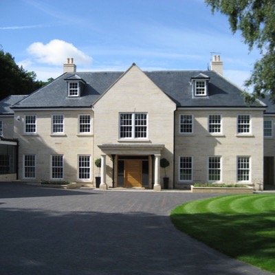 We build luxurious, bespoke new homes throughout the UK, as well as stunning barn conversions, renovations and extensions.