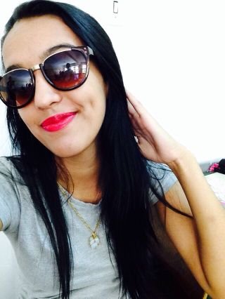 hey minha linda passando pra dizer que tu éh foda, e se sabe que minha vida sem vc não éh nada neh... te amoo bruxa minha ❤ . by Mari Nascimento