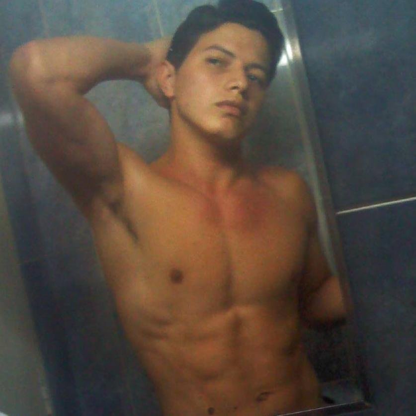 _pablorincon's profile picture. la vida sigue así tengas muchos obstáculos que vencer solo tienes que trazarte una meta y tener siempre en tu mente de que si puedes lograrlo