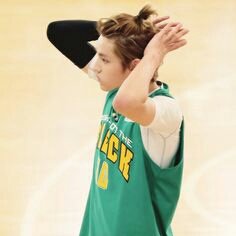 wassup! kriscasso here! // love ya @athenakjh92