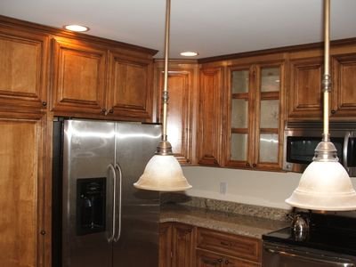 SHwoodworks's profile picture. 