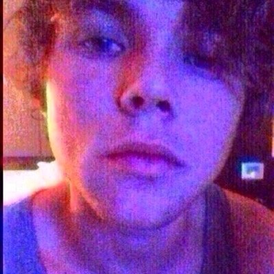 free follow from @xoclifford @notmegangiles X
