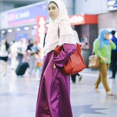 Little Fleur, Cantik & Menentramkan hati | Hijab, Khimar, Gamis & Asesoris