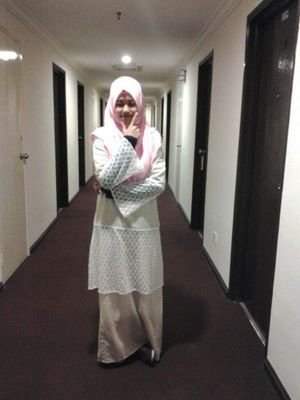 kekasih gelap dia .