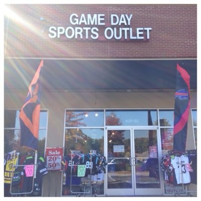 Great Gifts - Great Selection - Great Prices
NFL, NBA, MLB, NHL, College, Soccer, Trading Cards, Fatheads, Flags, Drinkware, Caps, Jerseys, and so much more...