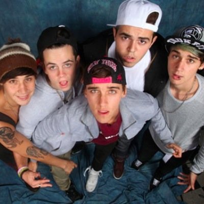 janoskians are my eveything and 0/5.. forever a never noticed janoskian fangirl !! im a luke,jai,beau,skip and james girl im abit of a slut. but lukes myfave