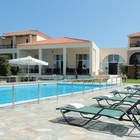 Impressive gardens and decorated in a tasteful personal style. Afroditi Villa is characterized by its excellent service and the luxuriously decorated rooms