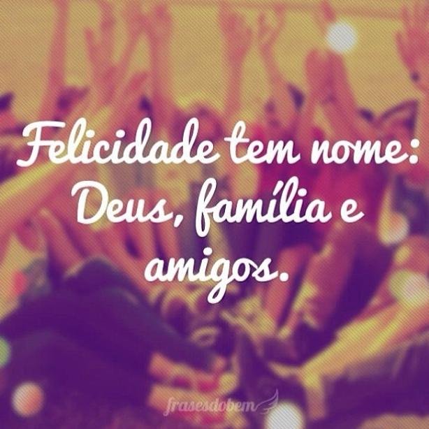 Deus está conosco mesmo que as vezes você pense que não está, ele guarda o melhor pra você. Deus te abençoe