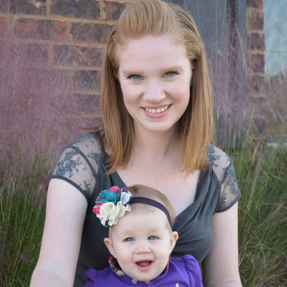 Runner, singer, foodie, Navy wife & mom