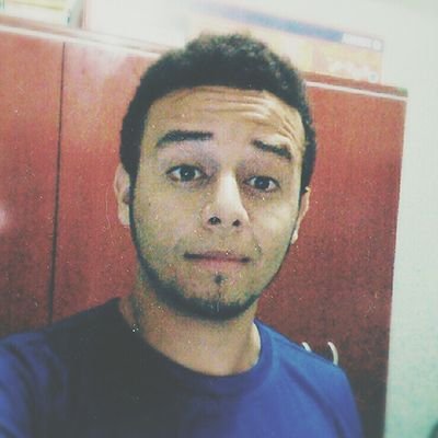 Cearense, 17 anos, espirita, ator e um amante exagerado.