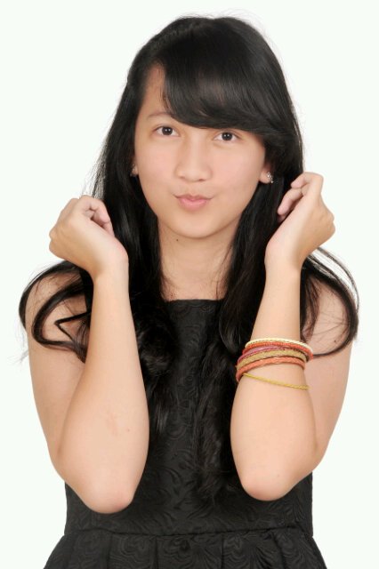 fififrska's profile picture. Whatever happens , Just smile , And be Happy. Enjoy life☺ง