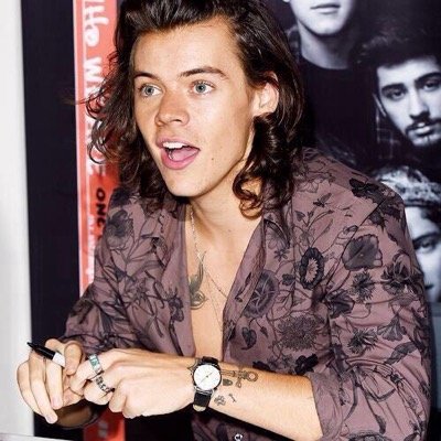 Hey! Free follow for u bc fab! Follow @tmihxrry please