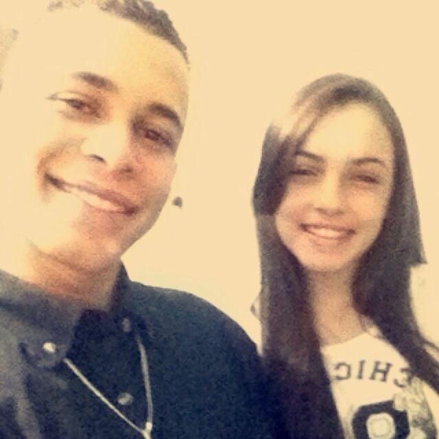 - Correr atrás nem sempre é solução. Às vezes, você deve deixar pra lá, fazer com que a pessoa sinta sua falta. Só assim ela lhe dará valor' :*