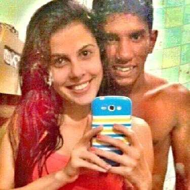 Antes só do que mal acompanhado, longe da inveja e de recalcado. Livrai-me de todo mal, Amém ! Abençoado e Guiado por Deus. T.C.N (Todos Contra Nós) #NEGOTCHUBA