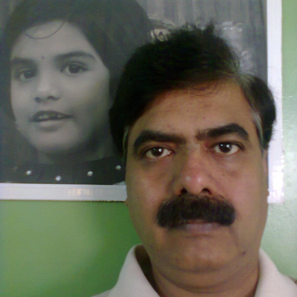 ishajayumesh's profile picture. 