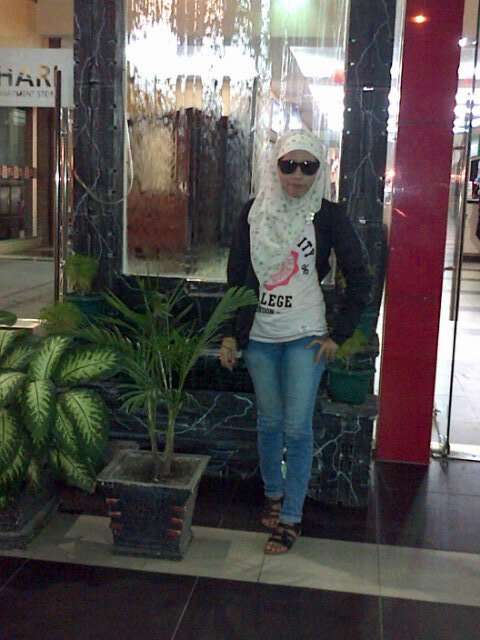 Menghasilkan Uang minim 1Juta/Hari di Facebook Invite 2AE2C274 | WA 083193849397