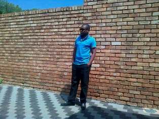 Fun loving nd outgoing person