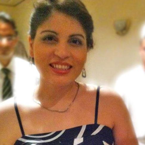 Graphic/Web Designer, WordPress enthusiast. I live on a Mediterranean island, where there is lot's of sunshine, and good food! Ingredients for great design!