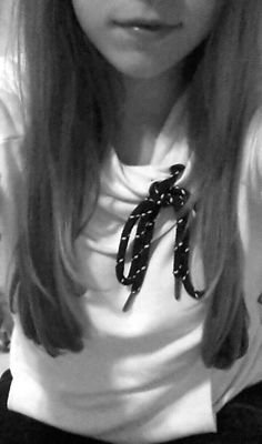 Follow me I follow back ❤

❤5 seconds of summer❤
❤One Direction❤
❤Isac Elliot❤

14 yrs old girl from Norway❤