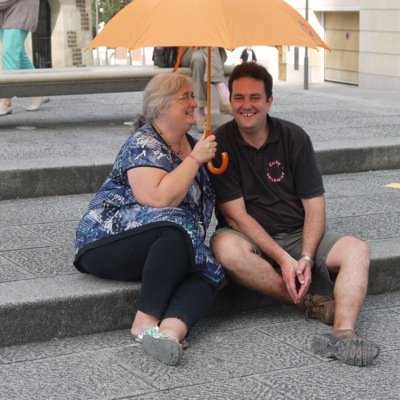 Diacre permanent, marié et père de 4 enfants. Je suis directeur de CFA et conseiller municipal. Avec mon epouse, nous sommes aux END et CPM.