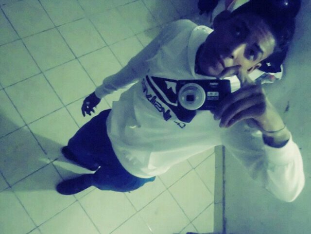 Una sola cara donde me pare☆