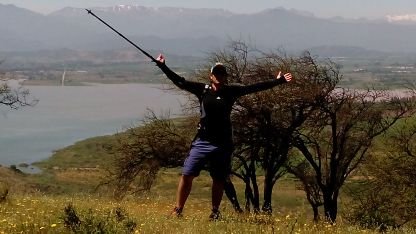 soy  papa ,amigo,aventurero,filosofo,amante de la naturalesz,deportista,catador,hincha, apasionado,vivo cada seg.totales