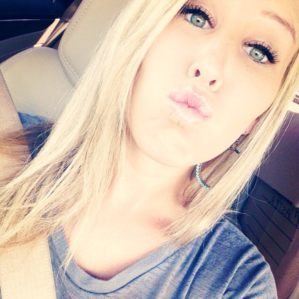 avezbabez's profile picture. live for Him, and trust in Him