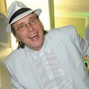 Elmar Schmidt - @EAS35 - Twitter