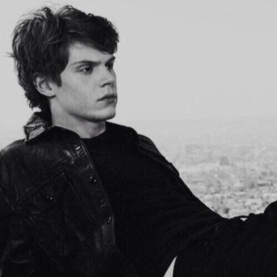 Your mouth is poison, your mouth is wine. {[Single RP - Multiple AU.}]