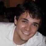Sou animado, amistoso, amado por Deus, criativo, algumas vezes tímido e indeciso, mas organizado. Gosto de família, estudar, sair com os amigos e correr. \o/