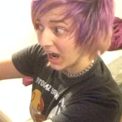 I like Homestuck, violent video games, Chinese food, and you.  Hitler x JFK is my OTP.