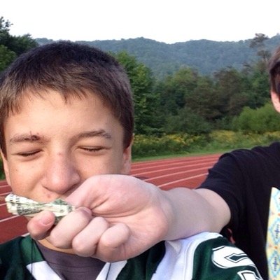 Just started youtuber, Football player, Taken by the best
3 7/25/14