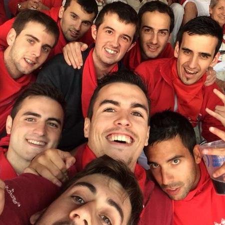 Estudiante de Economia en la Universidad de Zaragoza. Una inmensidad de posibilidades.