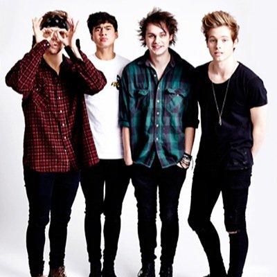 hi i love @5SOS and @Onedirection. . LUKE PLS FOLLOW ME! ❤️ I LOVED them BEFORE the BBMAS ! ☺️