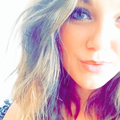 I like random people...there always so random:D.        Instagram- _rakaiadavison xbox gamertag; GeordieeGirl