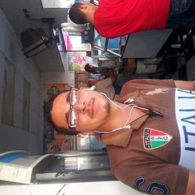 mikrosd14's profile picture. 