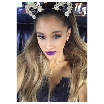 yes me and Austin Mahone are married, my life named is Austin Mahone and Justin Bieber,my world,my everything