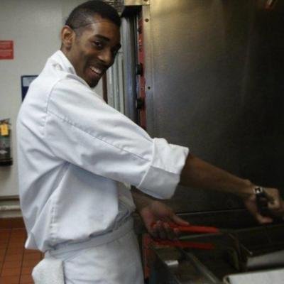 #Chef
#Catering
#NorthCarolina
#California #Syracuse #NY #SuiQramCatering
FB: Sui Qram Catering