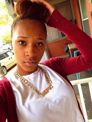 young rich niggaaa❤                                                           SINGLE♥